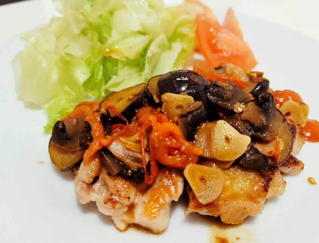 鶏もも肉の白ワインソテー