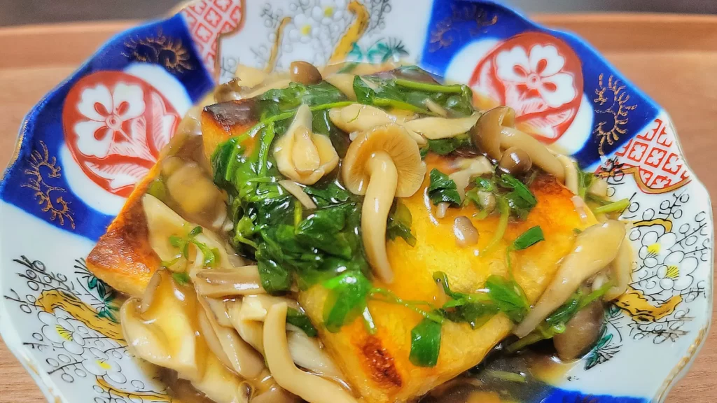 油揚げのきのこあんかけ