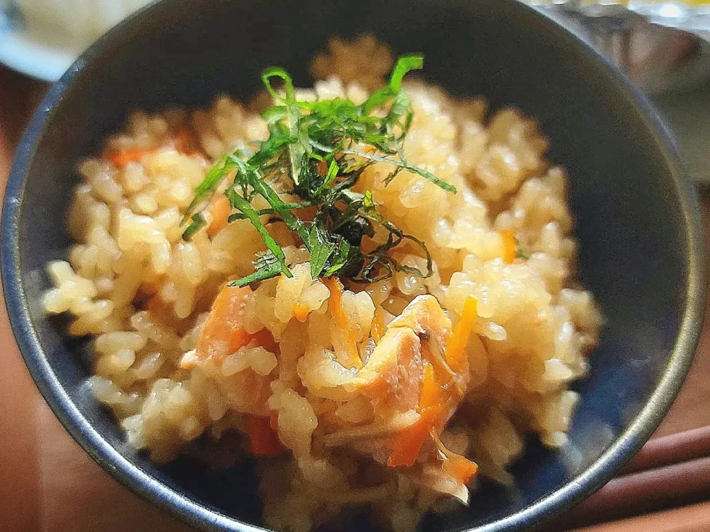 鮭ときのこの炊き込みご飯